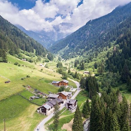Chalet Alpenrose Bio Wellness Naturhotel Cogolo Bagian luar foto