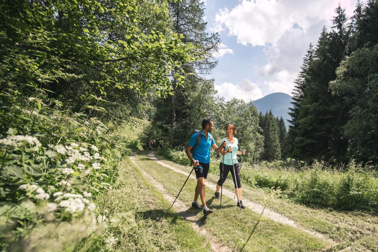 Chalet Alpenrose Bio Wellness Naturhotel Cogolo Bagian luar foto